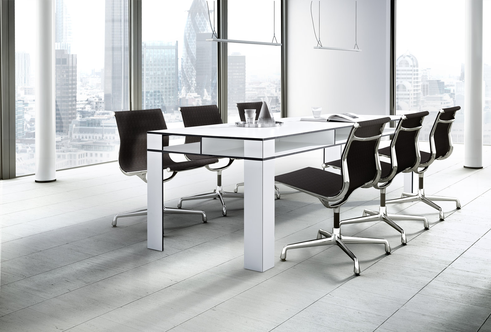 35ff9c1b283ebc07e6169497915cad42 Konferenztisch aus HPL Family & Friends