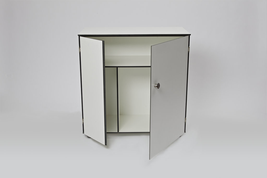 Verstauraum für kleine Balkone: Gartenschrank Organizer S Flat von CITYGARTEN
